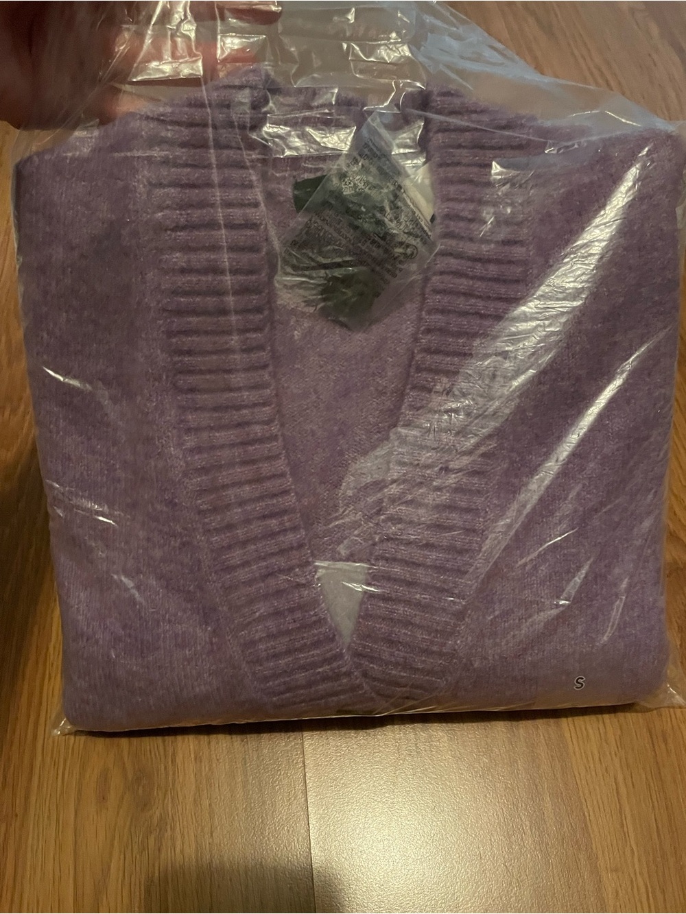 Uniqlo Lavender V-Neck Women's Sweater